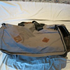 Große Reisetasche -Sporttasche 73 x 39 x 36 cm -Robust -mit Griffbereitfach- Top