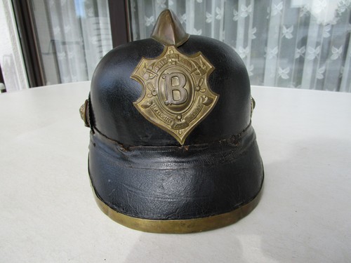 Feuerwehrhelm aus leder - feuerwehrhelm,