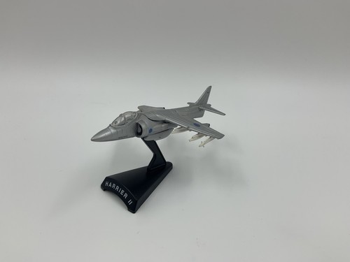 Militärflugzeug del prado - del,