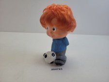 Figur DDR Junge als Fußballer