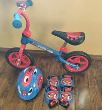 Spiderman Laufrad mit passenden Fahrradhelm und Schützer