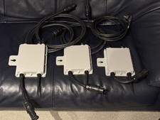 3 Photovoltaik Mikrowechselrichter Bosswerk MI300 2.Gen