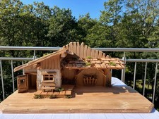 Rustikaler KRIPPENSTALL "Lisa"