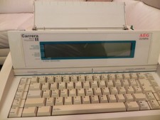 Elektrische Schreibmaschine AEG Olympia Carrera II Word Processor, m. Abdeckung
