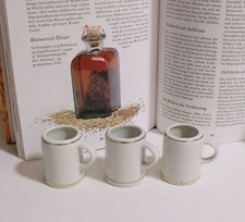 3 Miniatur Porzellan Krüge