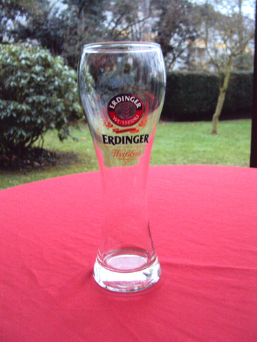 Erdinger weissbräu aus - x,