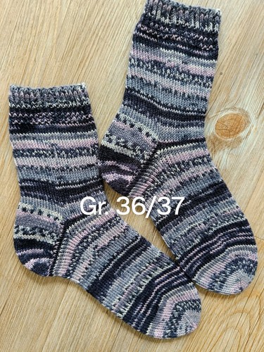 Handgestrickte woll socken - ,
