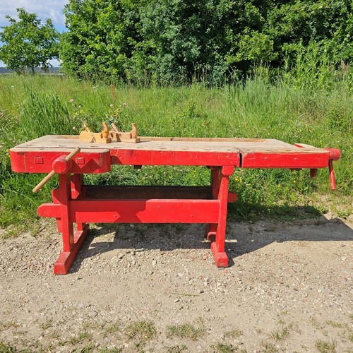 Alte urige rustikale - , rote