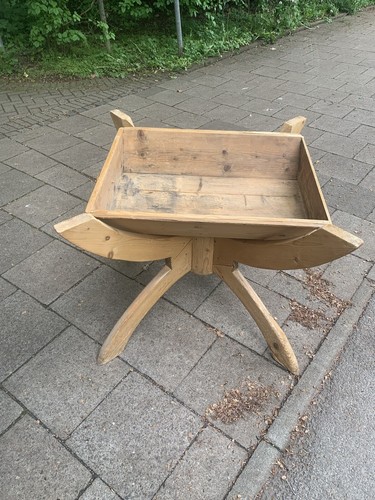 Jogltisch untergestellt - jogltisch,