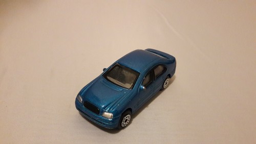 Mercedes class blue - mercedes, c4