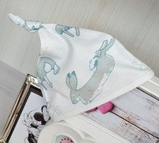 George Baby Mütze Hase Motiv