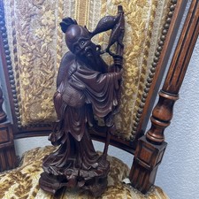  ALTE CHINESISCHE HOLZFIGUR  Fischer MIT GLASAUGEN - 31 CM