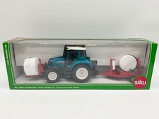 Siku Farmer 3861 ,, Traktor Fendt Vario 412 mit Ballengabel,, 1:32 NEU in OVP
