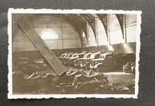 Foto Wk2 Panzerjäger St Lo Frankreich Beute Lkw Parade Krad Reithalle Wagen Bild