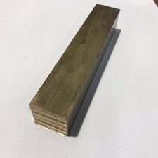 1x Messing Ms 58, Flach  Vierkant, 40 x 40 x 250 mm, 3,4 kg  (N-16)