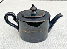 Antike kleine ovale schwarze