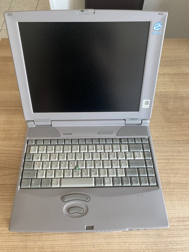 Toshiba satellite 220cs - satellite,