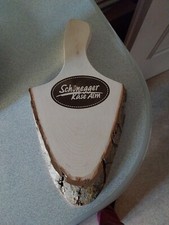 Brotzeitbrettchen mit Rinde