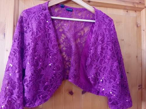 Neu bolero glänzend - neu:,