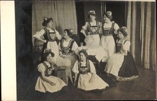 Foto Ak Junge Frauen in