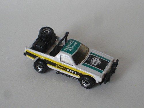 Matchbox ruff trek holden - matchbox,