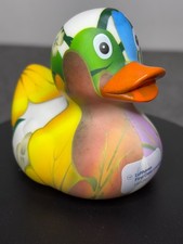 Badeente Ente Frühling HK 4-2024 aus der LUFTHANSA First Class Lounge HON