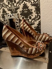 BCBG Maxazria Pumps Plateau Highheels Keilabsatz Gr. 38.5 sexy *NEU* Runway Look