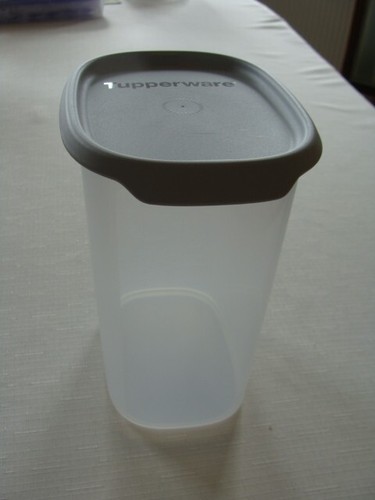 Haushaltsmittel/Tupperware/
