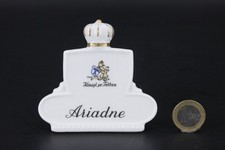 1 Porzellan-Aufsteller