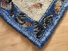 Handgeknüpfter Teppich aus