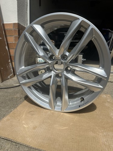 Audi alufelge r - a4,
