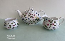 QUEENS COUNTRY MEADOW TEEKANNE