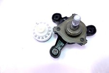 VW Golf 4 Bora manueller Fensterheber manuell vorne links Aufnahme für Kurbel