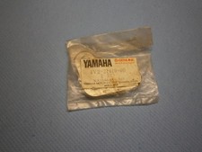 Motor-Halter f. Yamaha YZ125 81 4V2-21419-00 original (YA02)