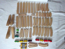 IKEA Lillabo  Holzeisenbahn 61