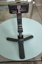 Smartphone Gimbal Stabilisator Handheld Selfie Stick Stativ mit Ringblitz