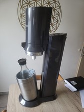 SodaStream Crystal 3.0 Trinkwassersprudler mit 2 Glaskaraffen