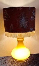 Tischlampe 70er Glasfuß bernsteinfarben innenbeleuchtet Lamploveschirm Sammler