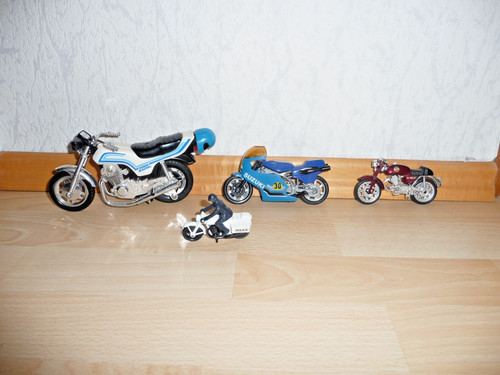 Matchbox motorräder suzuki - motorräder,