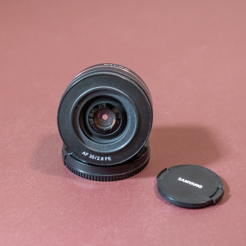 Samyang 35mm 8 fe - 35mm, f/2.8