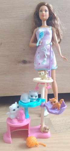 Kitty condo barbie - kitty,