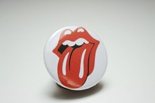 Button Rolling Stones Zunge 37mm Anstecker Pin Rock'n'Roll ACDC