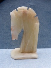 28152. Buchstütze Pferd Pferdekopf Marmor Onyx