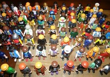 30 Playmobilfiguren / 30