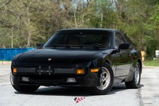1985 Porsche 944 2dr Coupe