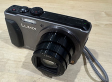 Top! Panasonic LUMIX DMC-TZ41 18.1 MP Digitalkamera - Silber