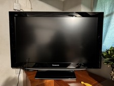 PANASONIC Vierra TV /LCD-Technologie, im Klavierlack-Design, 94 cm Bilddiagonale