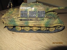 Deutscher Jagdpanzer Jagdtiger mit 12.8 cm  Pak, Sd.Kfz.186 , 1 : 35,  Henschel