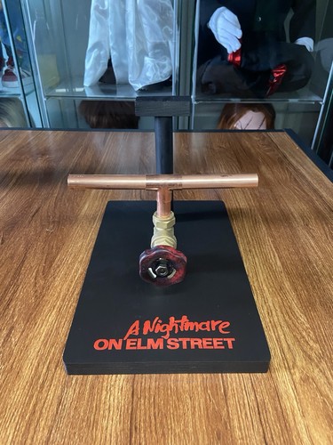 Nightmare elm street freddy - street,
