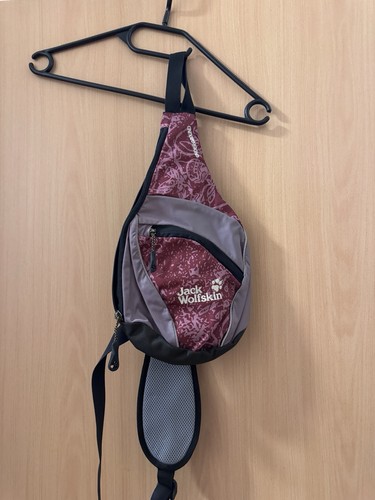 Jack wolfskin one - wolfskin, shoulder